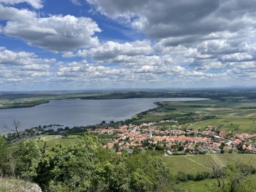 DĚVIČKY Z KLENTNICE